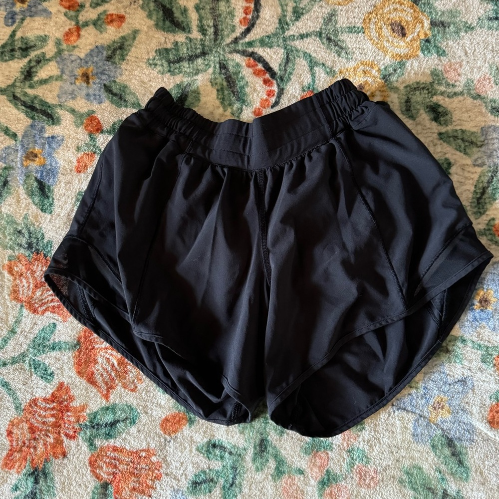 lululemon hotty hot low rise 4’